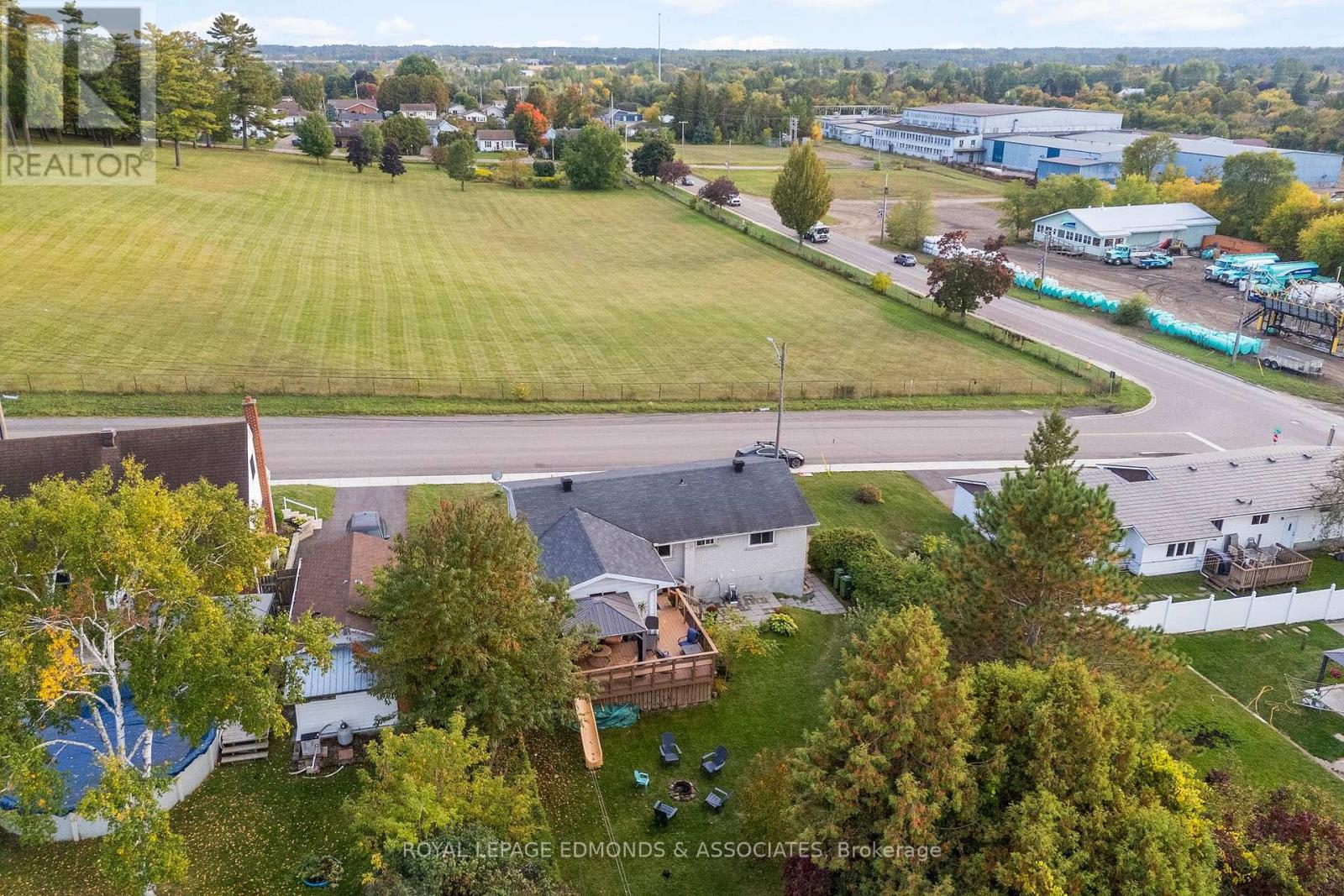 117 Bell Street, Pembroke, Ontario  K8A 2J7 - Photo 32 - X12424680