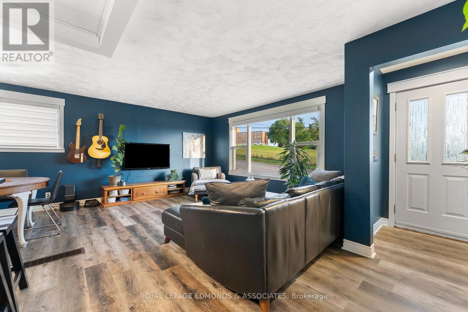 117 Bell Street, Pembroke, Ontario  K8A 2J7 - Photo 6 - X12424680
