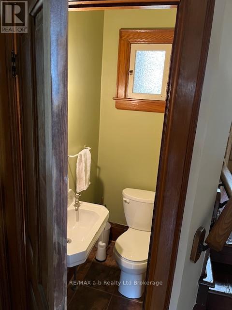 55 King Street W, Ingersoll, Ontario  N5C 2J7 - Photo 12 - X12424661