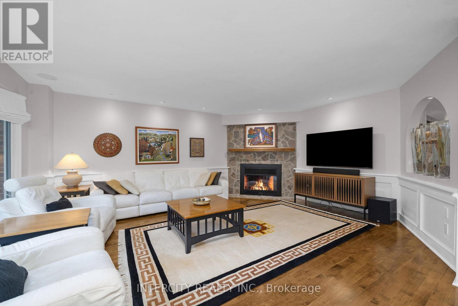 1574 Heritage Way, Oakville, Ontario  L6M 2Z5 - Photo 16 - W12424529