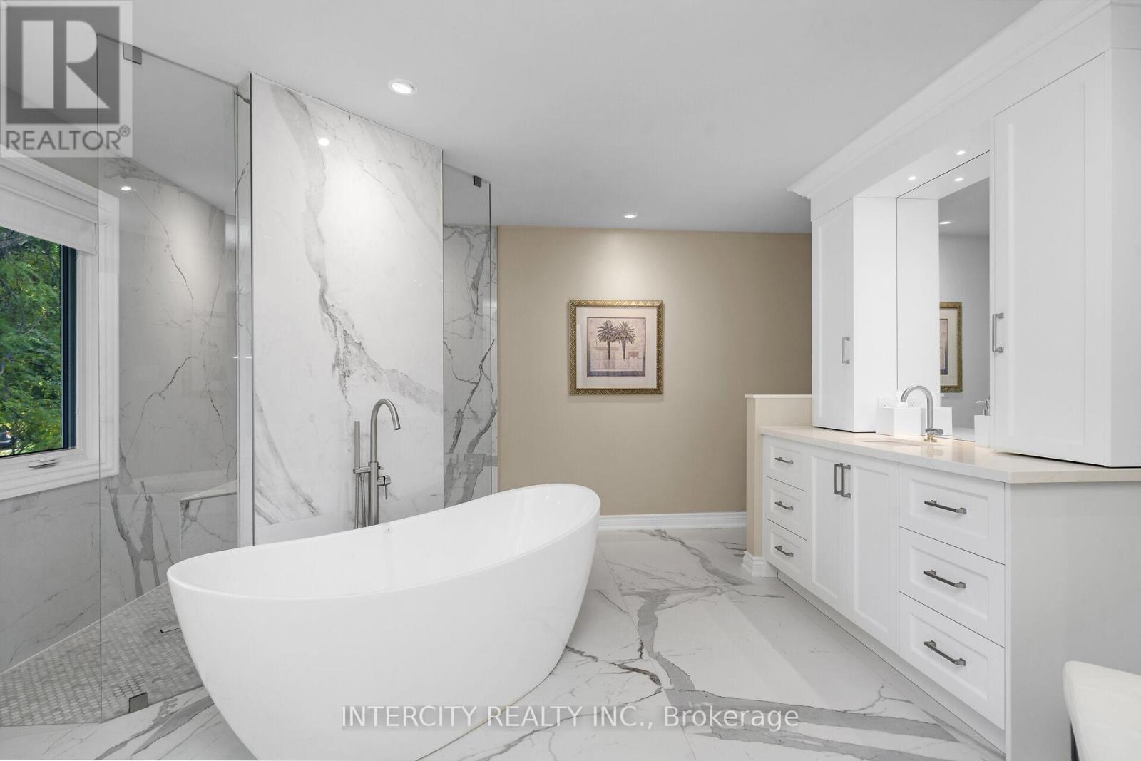 1574 Heritage Way, Oakville, Ontario  L6M 2Z5 - Photo 26 - W12424529