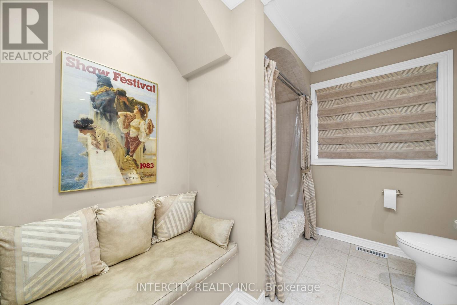 1574 Heritage Way, Oakville, Ontario  L6M 2Z5 - Photo 35 - W12424529