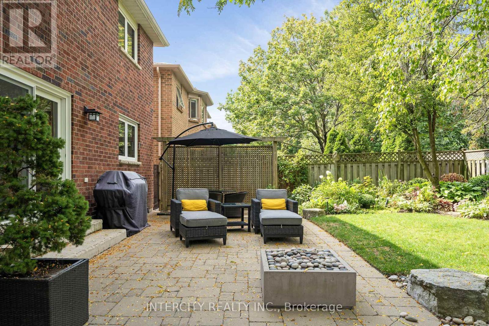 1574 Heritage Way, Oakville, Ontario  L6M 2Z5 - Photo 38 - W12424529