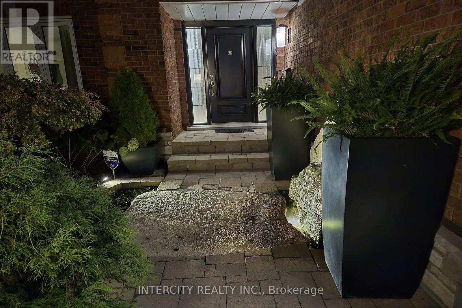 1574 Heritage Way, Oakville, Ontario  L6M 2Z5 - Photo 42 - W12424529