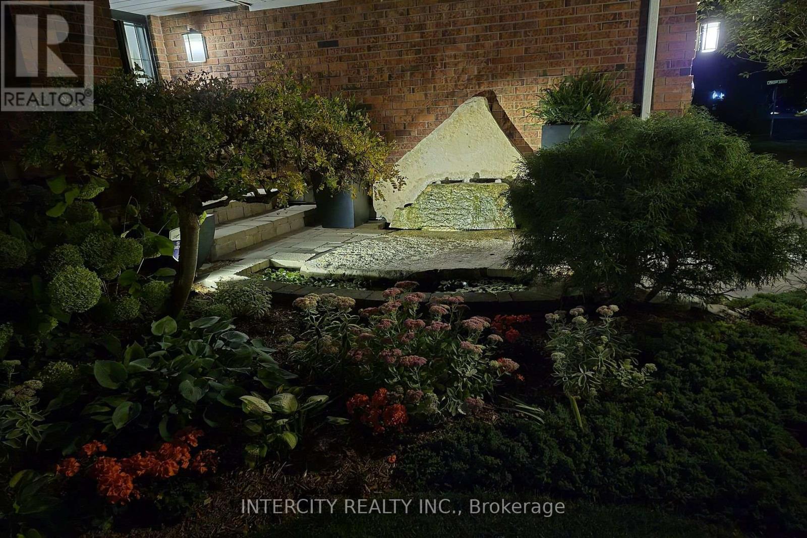 1574 Heritage Way, Oakville, Ontario  L6M 2Z5 - Photo 43 - W12424529