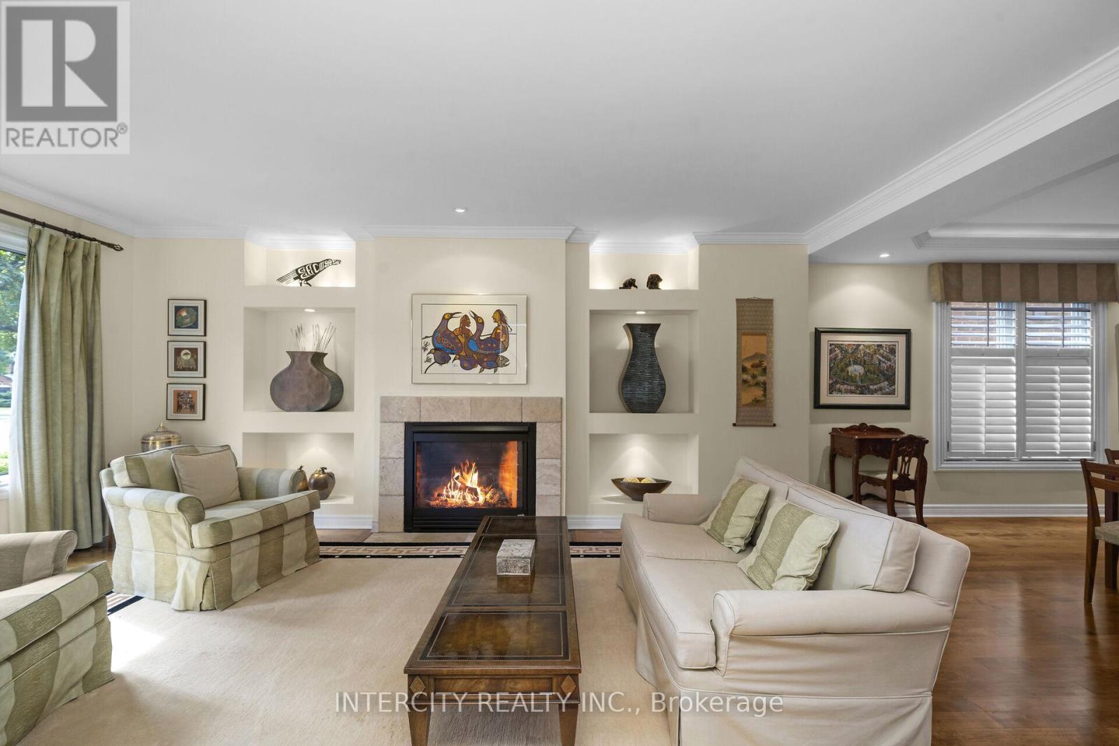 1574 Heritage Way, Oakville, Ontario  L6M 2Z5 - Photo 6 - W12424529