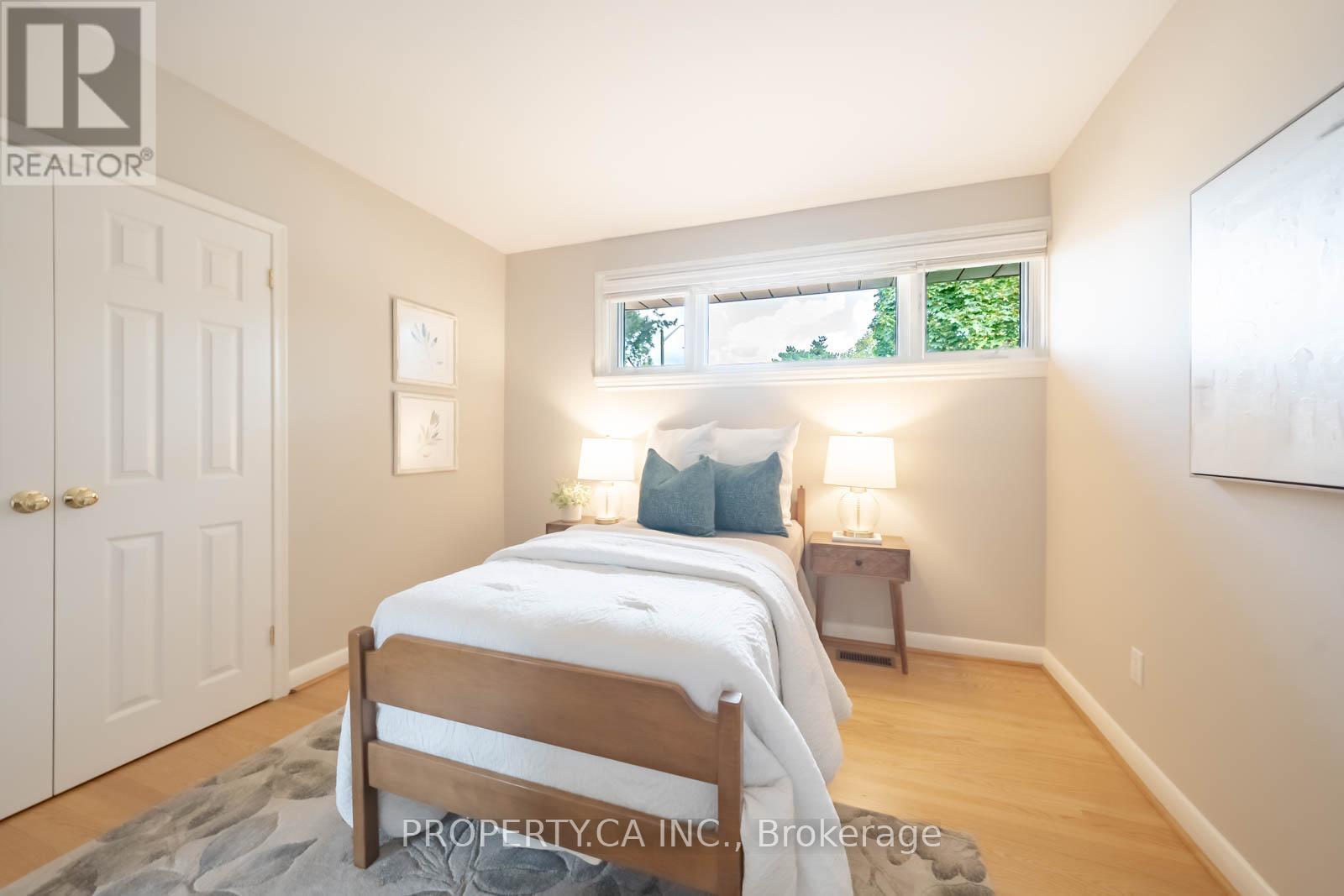 30 Bournemouth Road, Toronto, Ontario  M9A 2C7 - Photo 20 - W12424549