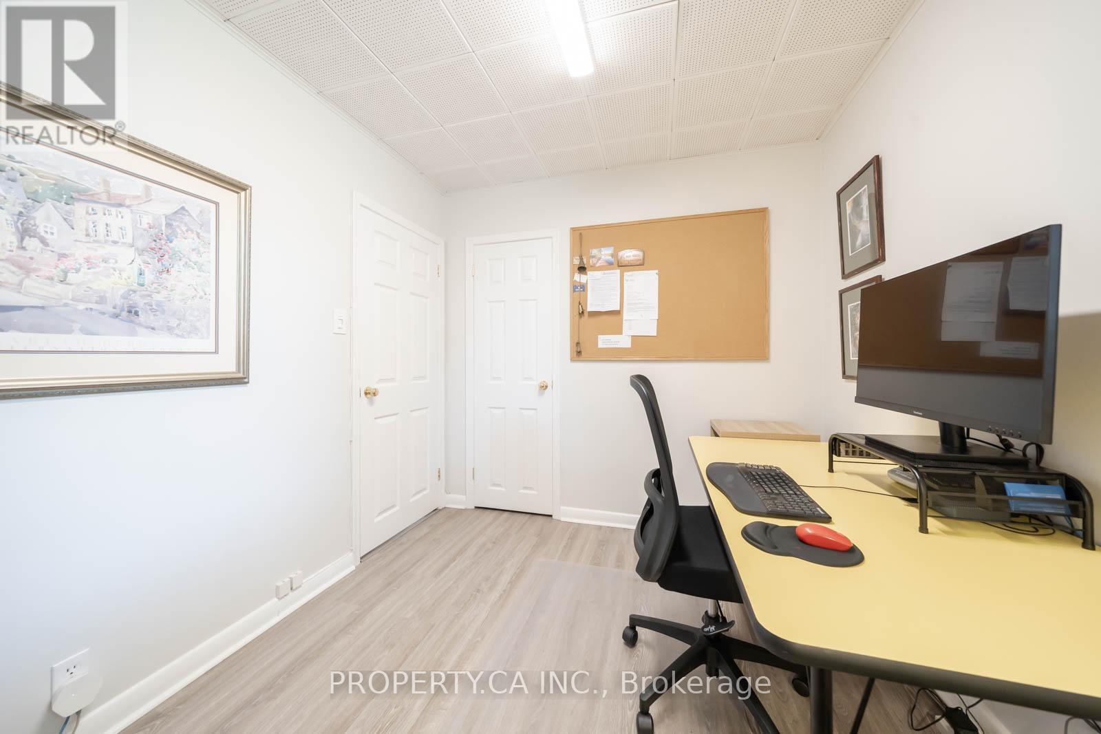 30 Bournemouth Road, Toronto, Ontario  M9A 2C7 - Photo 28 - W12424549
