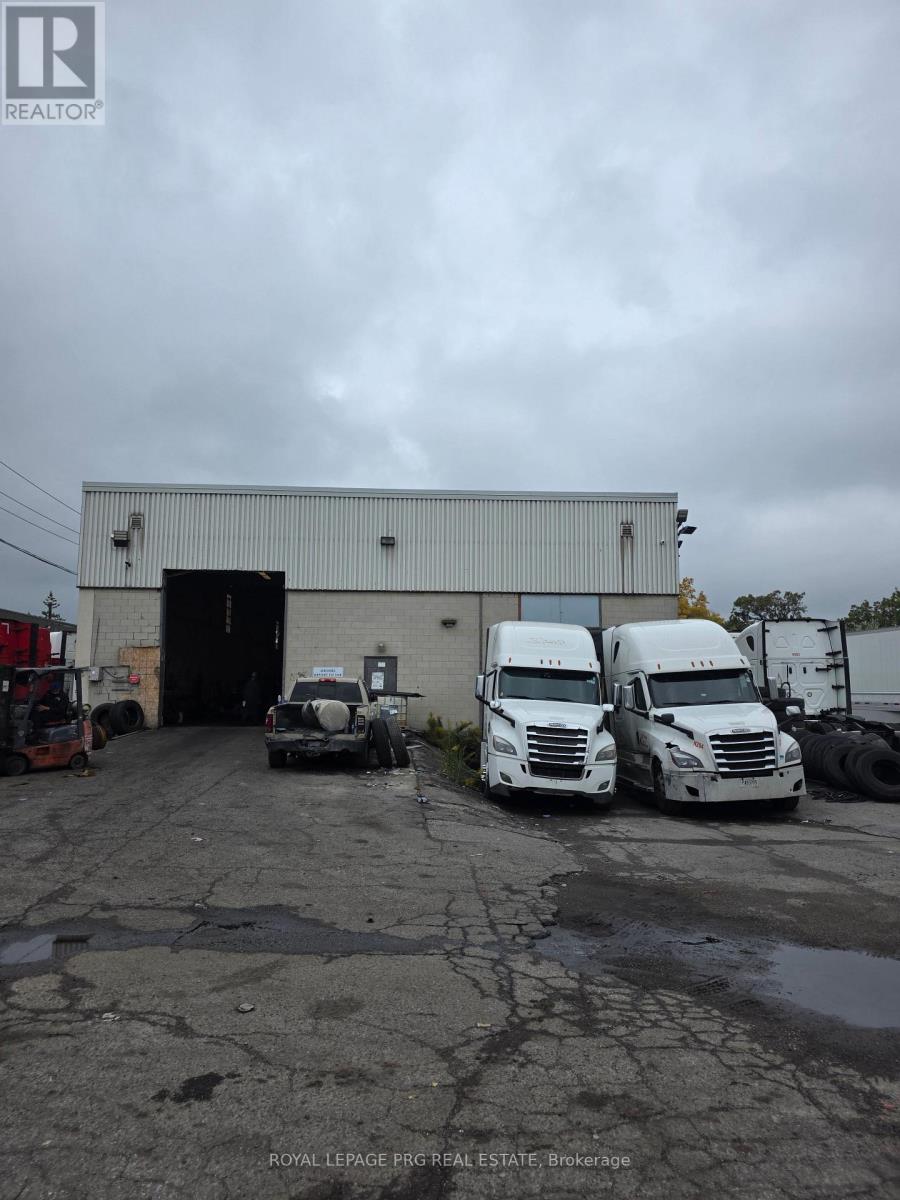 7650 Bath Road, Mississauga, Ontario  L4T 1L2 - Photo 15 - W12424567