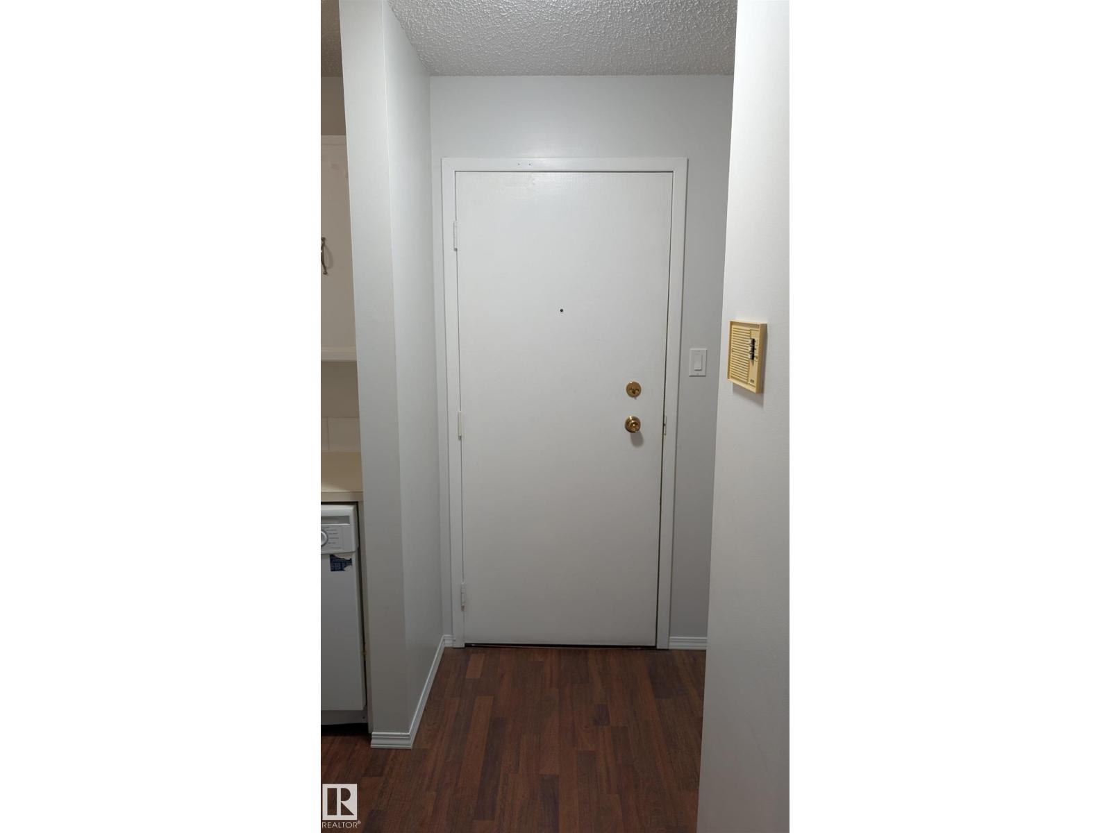 #202 14004 26 St Nw Nw, Edmonton, Alberta  T5Y 1Y4 - Photo 4 - E4451525
