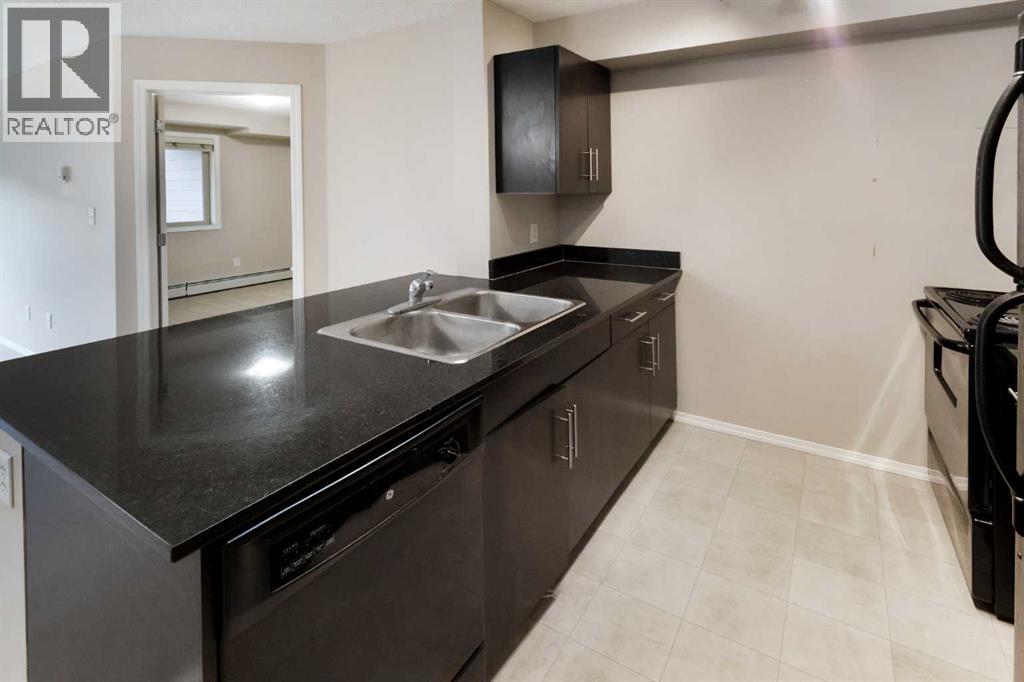 315, 7130 80 Avenue Ne, Calgary, Alberta  T3J 0N5 - Photo 6 - A2229110