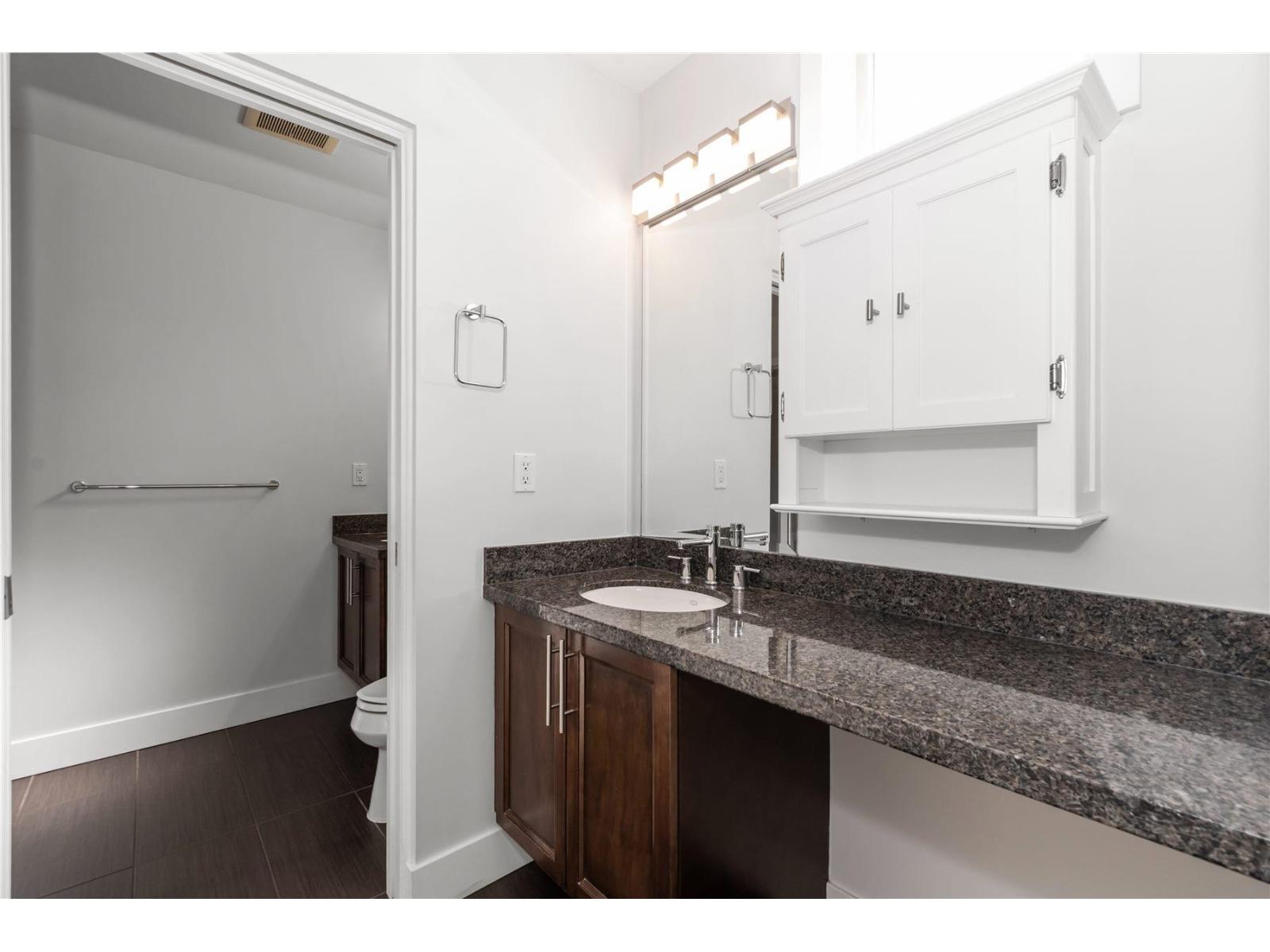 306 15268 18 Avenue, Surrey, British Columbia  V4A 1W8 - Photo 13 - R3048413