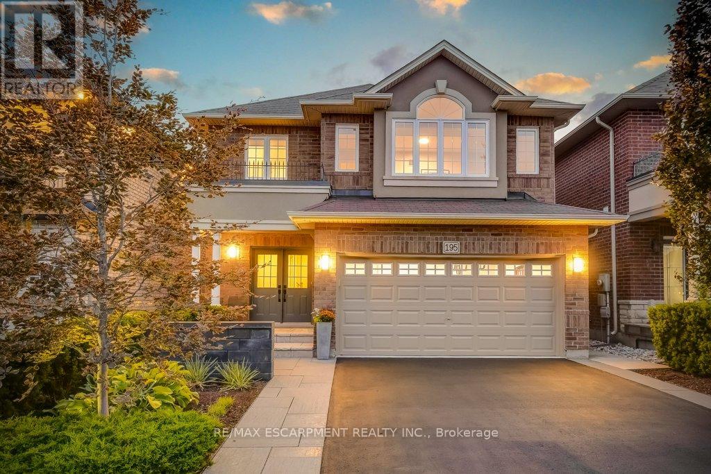 195 Painter Terrace, Hamilton, Ontario  L8B 0V6 - Photo 1 - X12424510