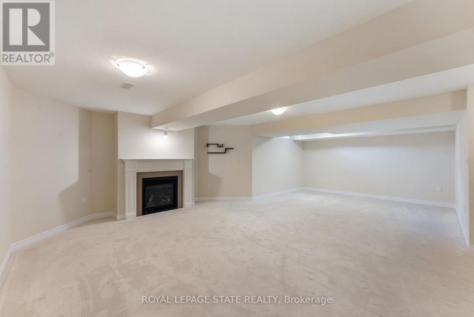 21 Finton Lane, Hamilton, Ontario  L0R 1C0 - Photo 27 - X12424522