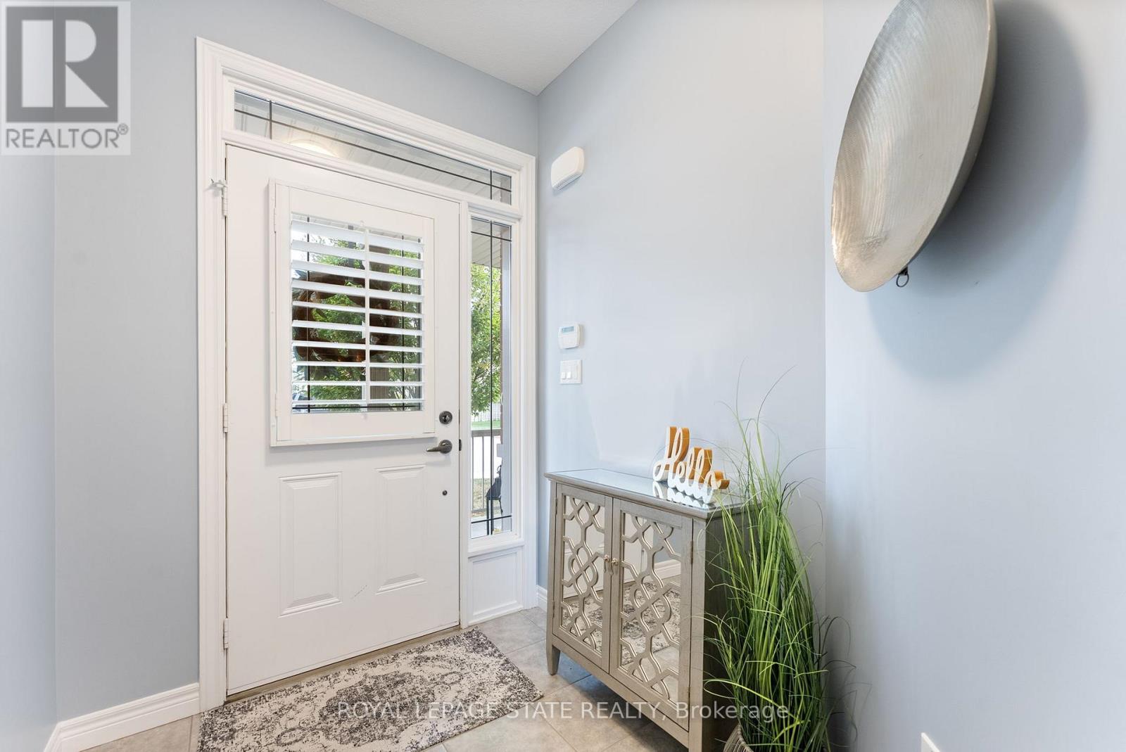 21 Finton Lane, Hamilton, Ontario  L0R 1C0 - Photo 6 - X12424522