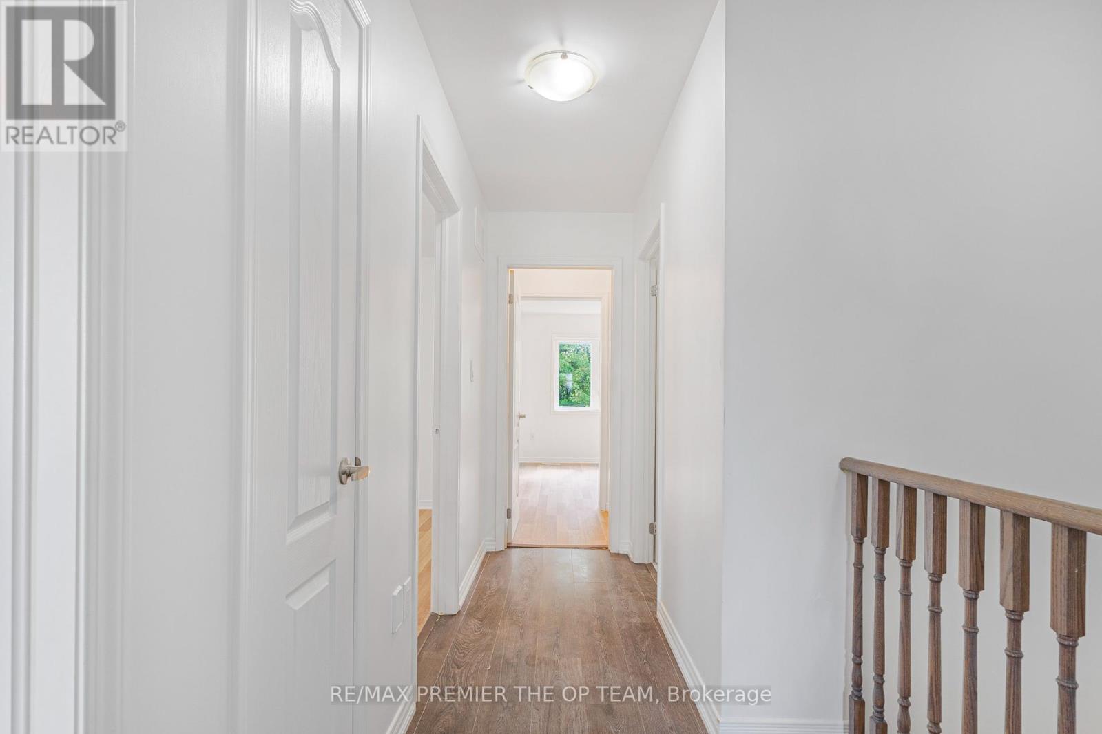 220 Esther Crescent, Thorold, Ontario  L3B 0H1 - Photo 32 - X12424564