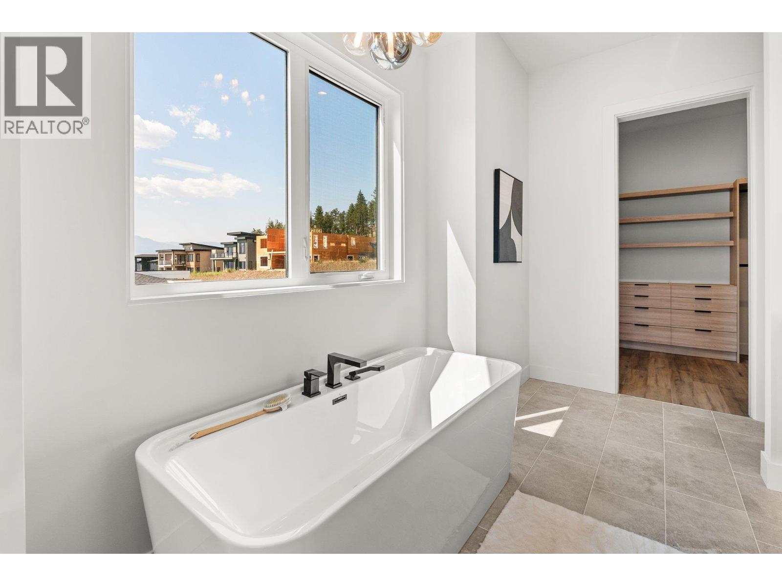 901 Melrose Street, Kelowna, British Columbia  V1P 0A8 - Photo 36 - 10363508