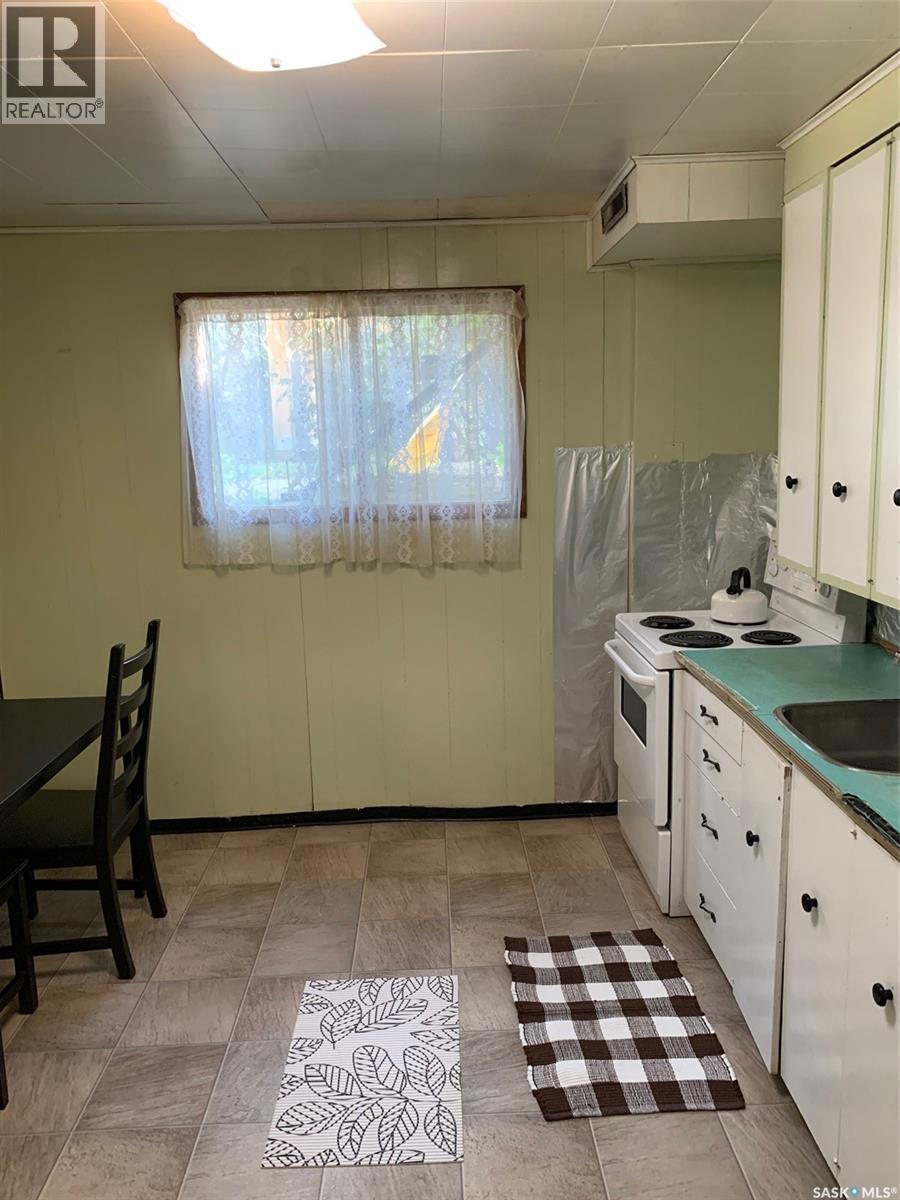 191 5th Street E, Shaunavon, Saskatchewan  S0N 2M0 - Photo 9 - SK019284