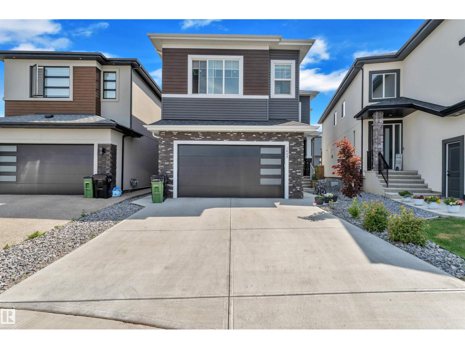 1809 18a Avenue Nw, Edmonton, Alberta  T6T 2M9 - Photo 1 - E4459267