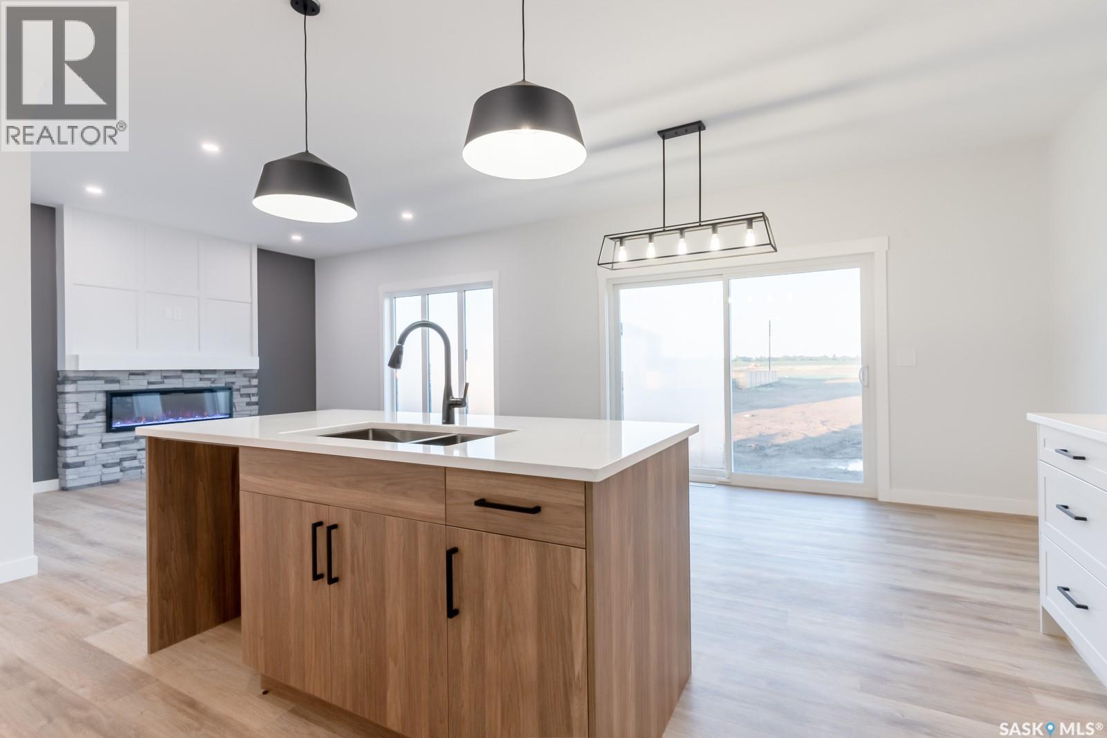 143 Traeger Common, Saskatoon, Saskatchewan  S7V 1R3 - Photo 5 - SK019136