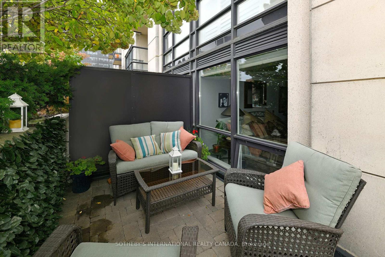 327 - 10 Delisle Avenue, Toronto, Ontario  M4V 3C6 - Photo 22 - C12424593