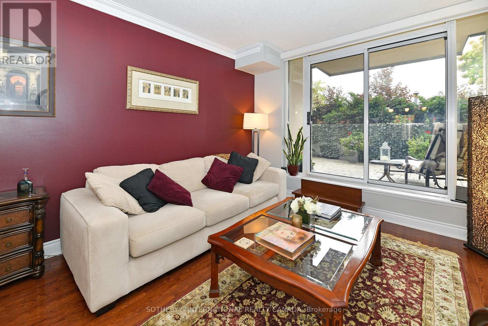 327 - 10 Delisle Avenue, Toronto, Ontario  M4V 3C6 - Photo 6 - C12424593