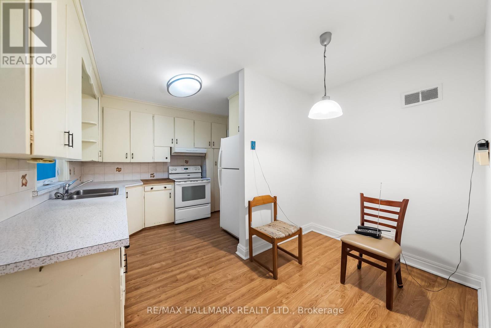 344 Spring Garden Avenue, Toronto, Ontario  M2N 3H5 - Photo 12 - C12424611