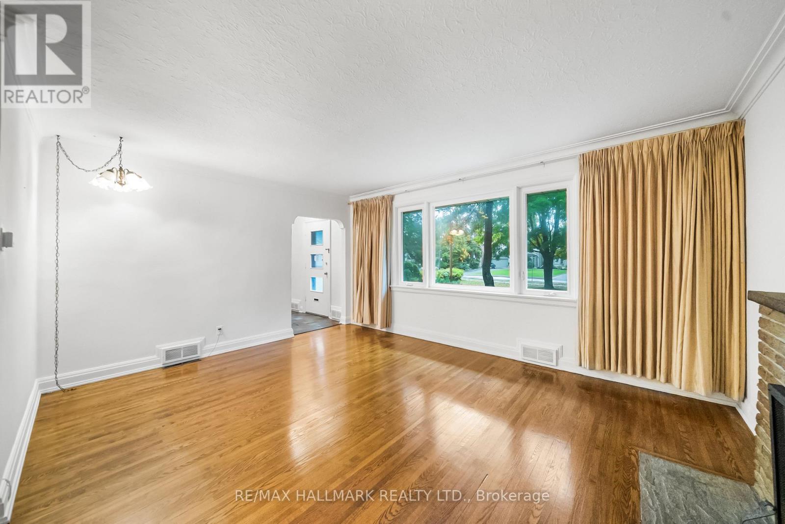 344 Spring Garden Avenue, Toronto, Ontario  M2N 3H5 - Photo 7 - C12424611
