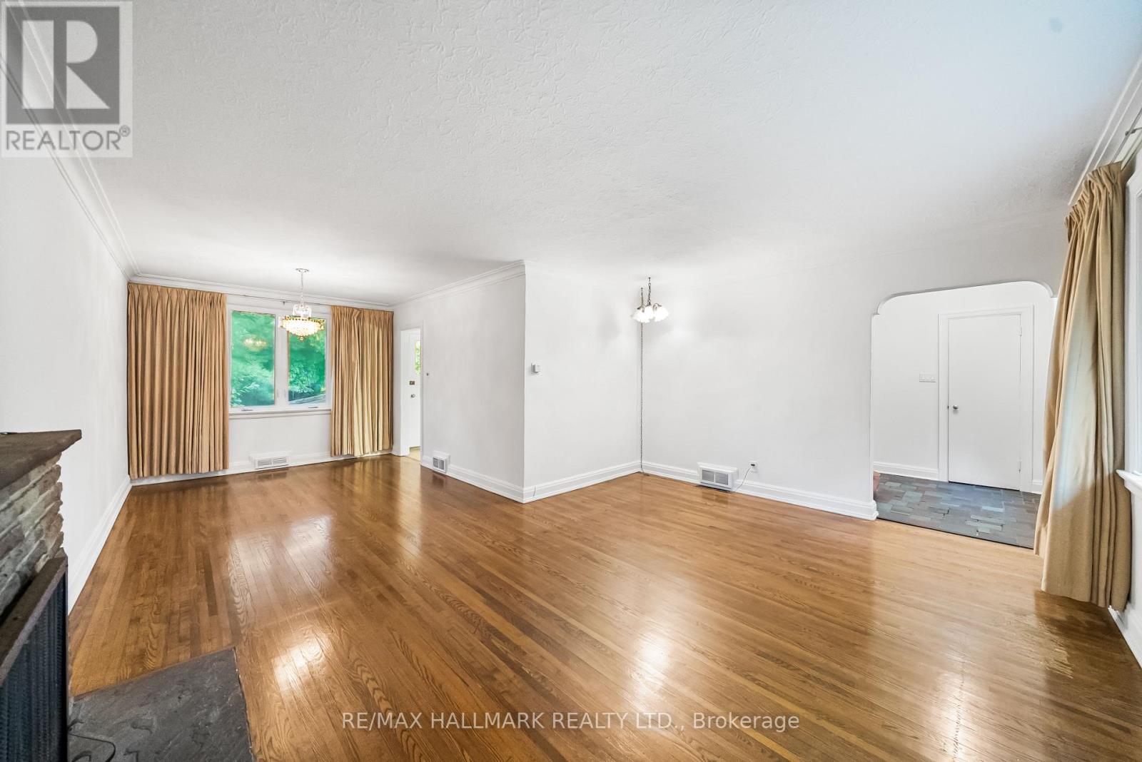 344 Spring Garden Avenue, Toronto, Ontario  M2N 3H5 - Photo 9 - C12424611