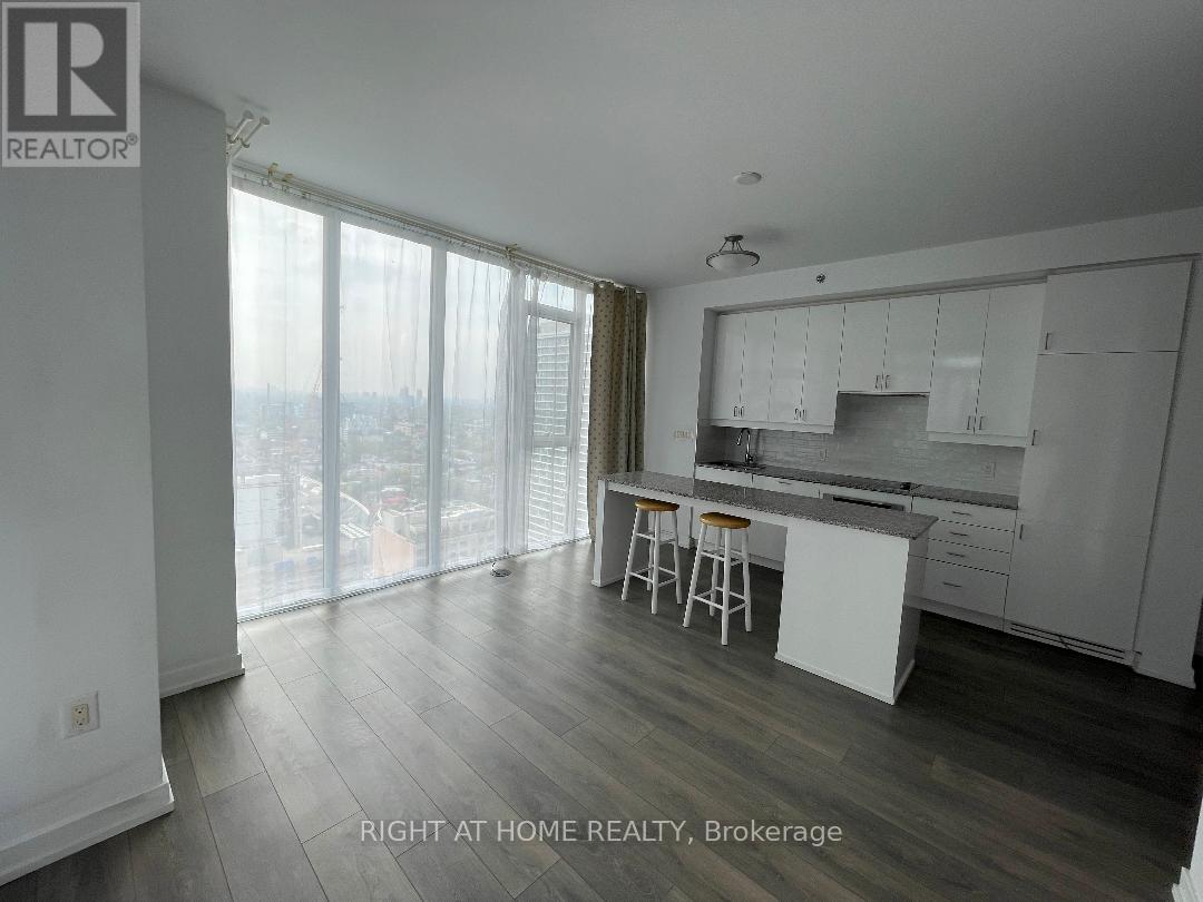 2803 - 426 University Avenue, Toronto, Ontario  M5G 1S9 - Photo 4 - C12424647