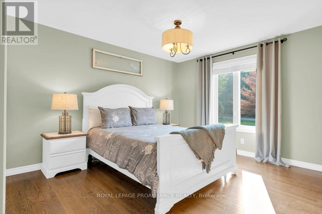 466 Mackenzie Road, Quinte West, Ontario  K0K 2C0 - Photo 27 - X12424592