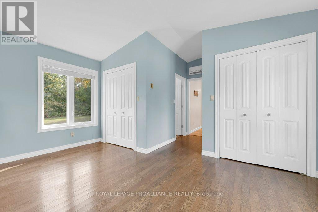 466 Mackenzie Road, Quinte West, Ontario  K0K 2C0 - Photo 26 - X12424592