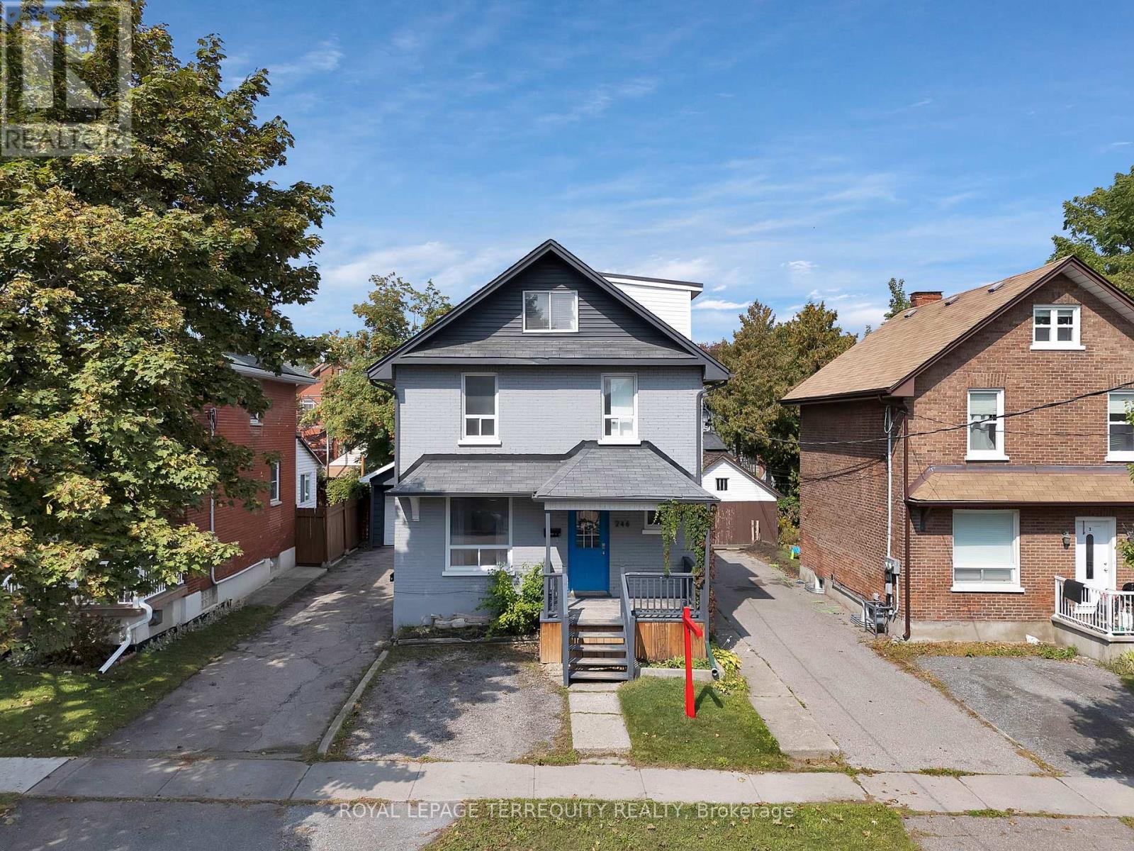 246 BRUCE STREET, Oshawa, Ontario