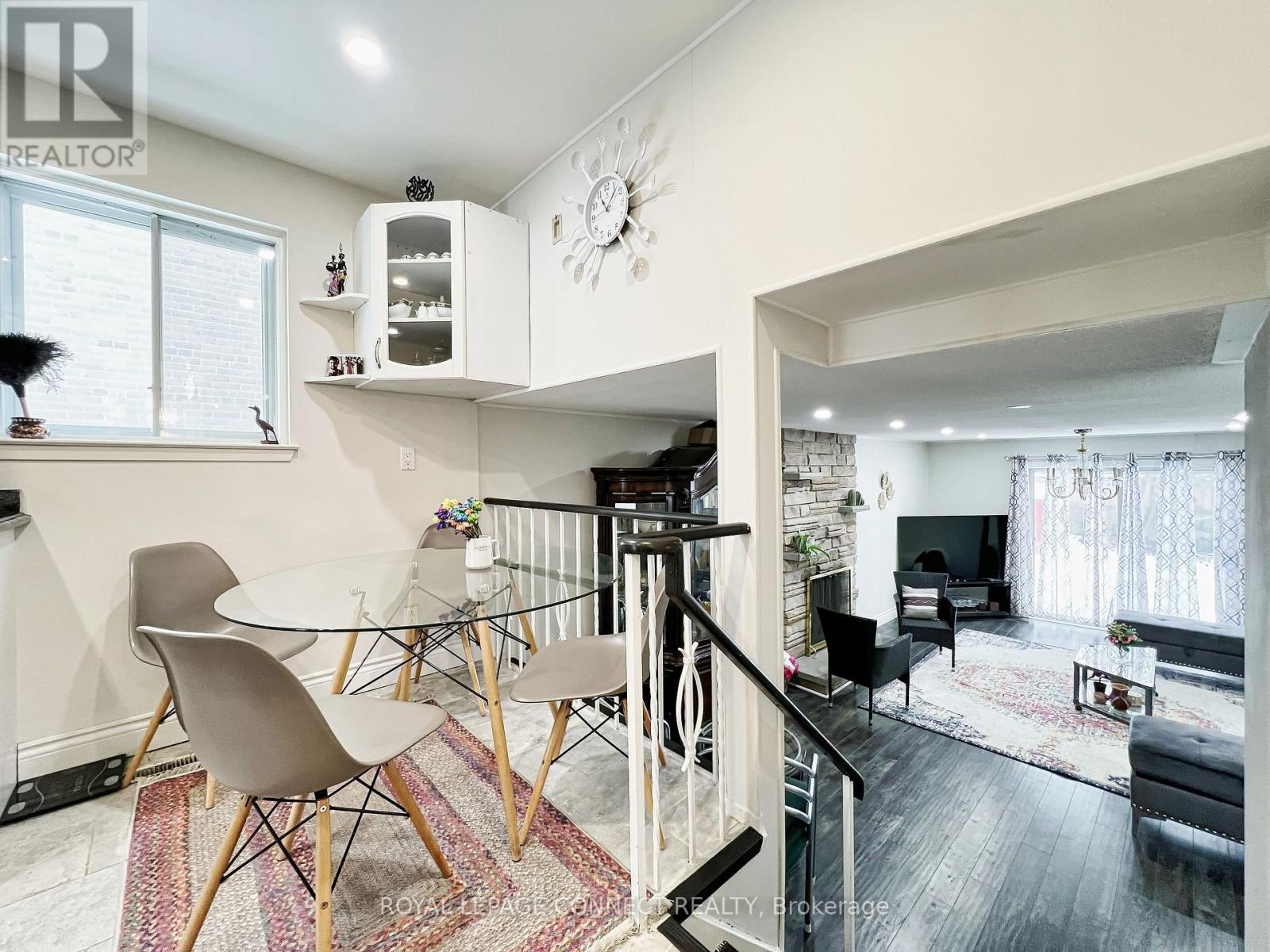 24 Lalton Place, Toronto, Ontario  M1E 1T4 - Photo 16 - E12424703