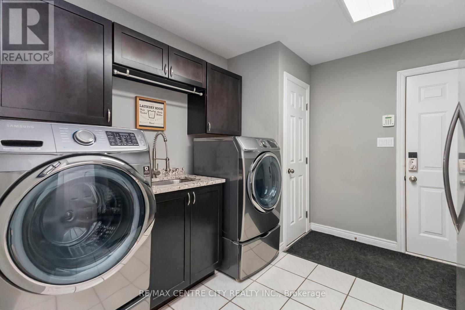 1839 Parkhurst Avenue, London East, Ontario  N5V 2C4 - Photo 24 - X12424726