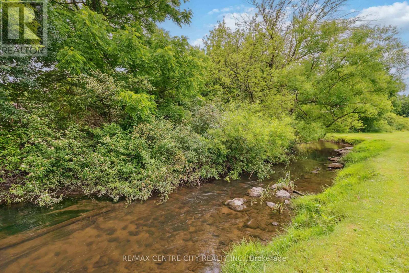 1839 Parkhurst Avenue, London East, Ontario  N5V 2C4 - Photo 38 - X12424726