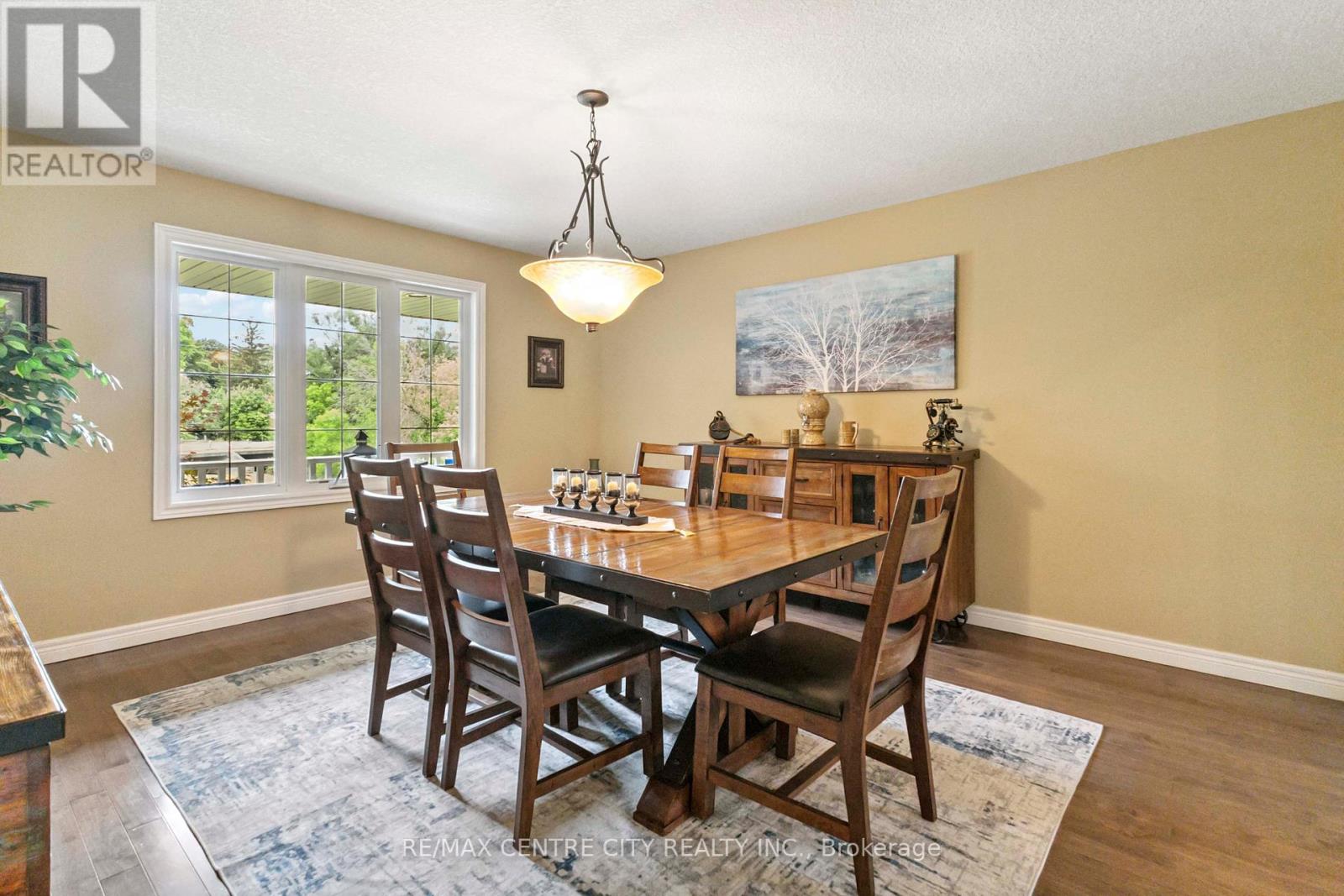 1839 Parkhurst Avenue, London East, Ontario  N5V 2C4 - Photo 9 - X12424726