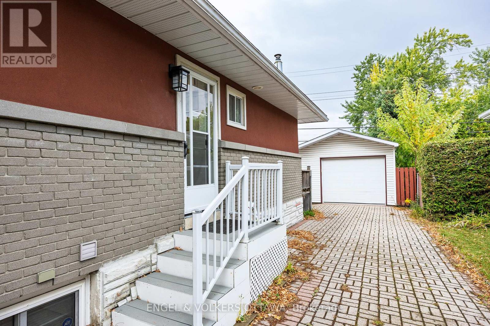 723 Halstead Street, Ottawa, Ontario  K1G 1M5 - Photo 33 - X12424729