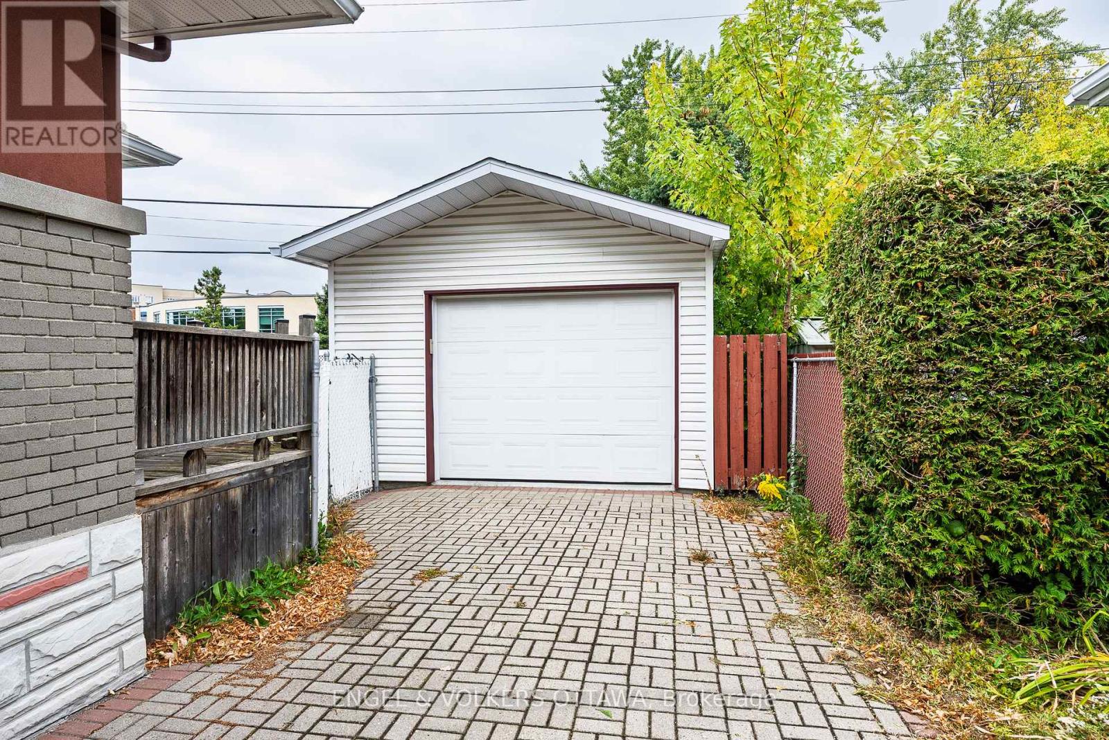 723 Halstead Street, Ottawa, Ontario  K1G 1M5 - Photo 34 - X12424729