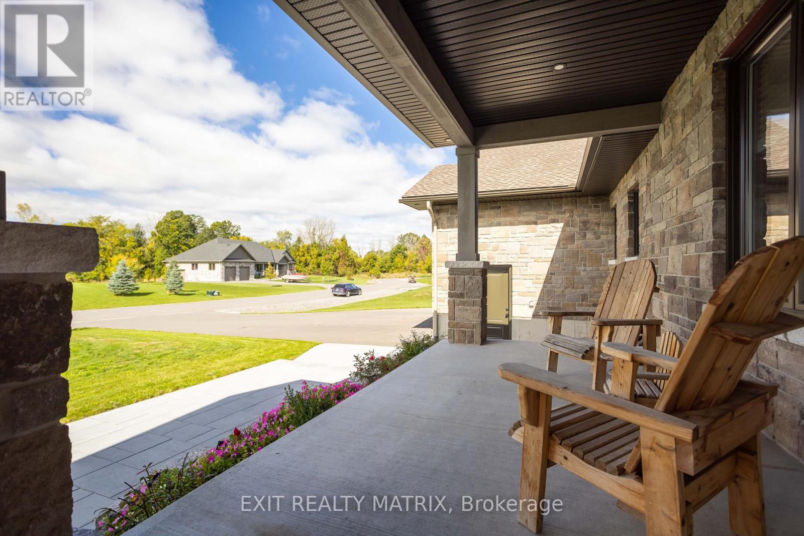 2825 Eldo Street, Ottawa, Ontario  K0A 2P0 - Photo 4 - X12424759