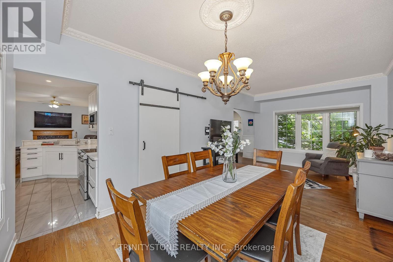 6 Cinnabar Way, Ottawa, Ontario  K2S 1Y4 - Photo 15 - X12424762