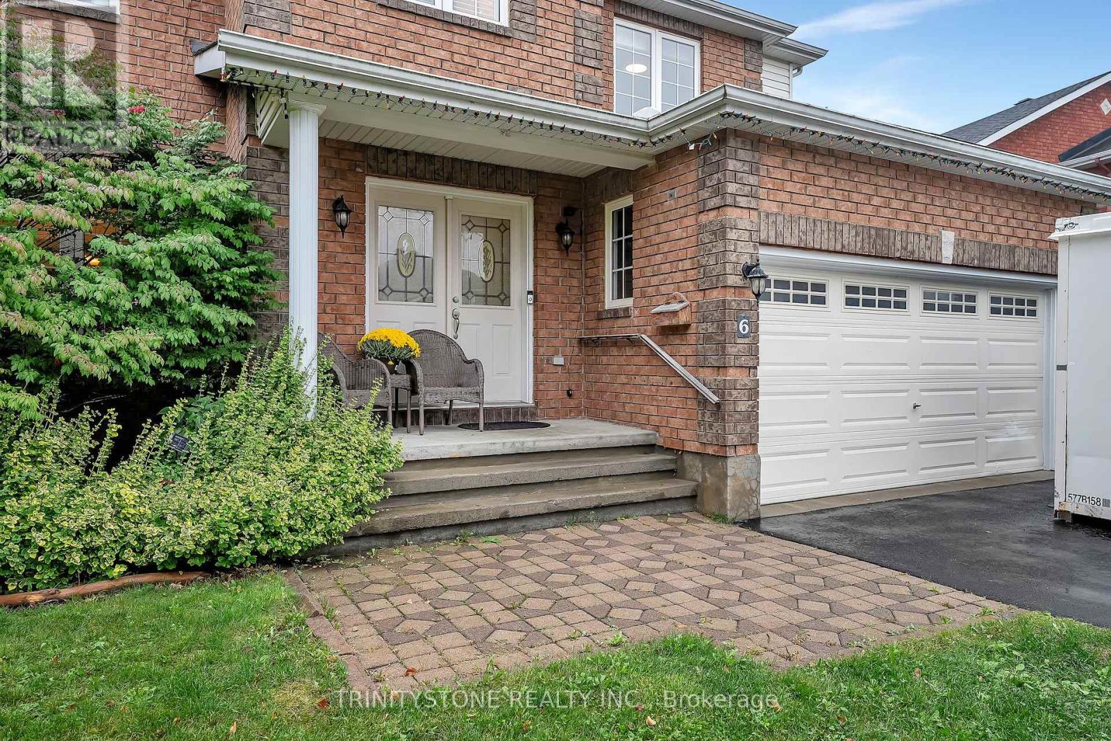 6 Cinnabar Way, Ottawa, Ontario  K2S 1Y4 - Photo 2 - X12424762