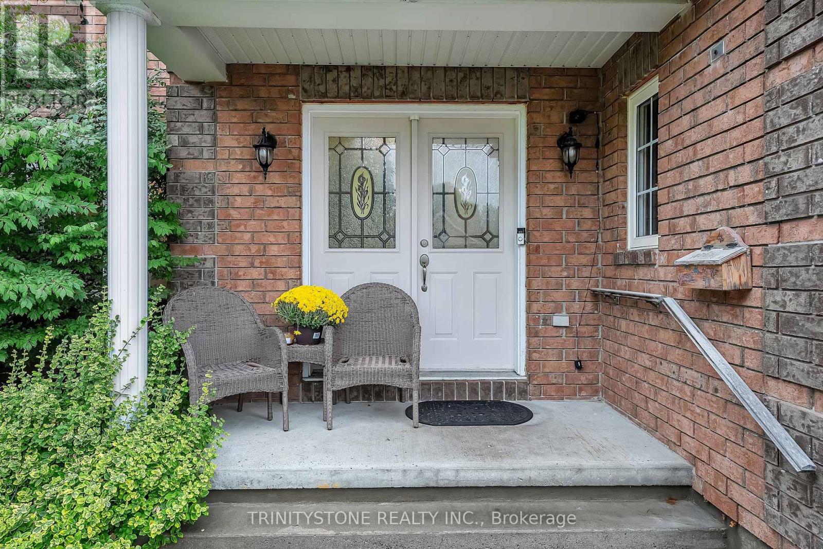 6 Cinnabar Way, Ottawa, Ontario  K2S 1Y4 - Photo 3 - X12424762