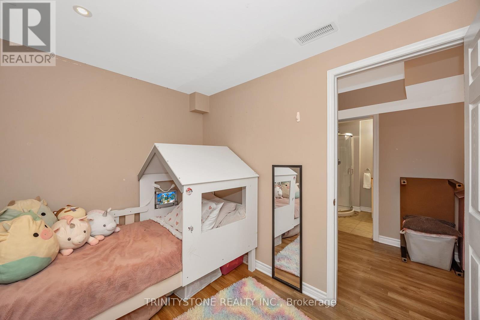 6 Cinnabar Way, Ottawa, Ontario  K2S 1Y4 - Photo 43 - X12424762