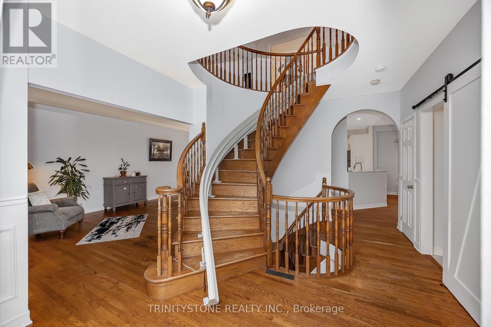 6 Cinnabar Way, Ottawa, Ontario  K2S 1Y4 - Photo 5 - X12424762