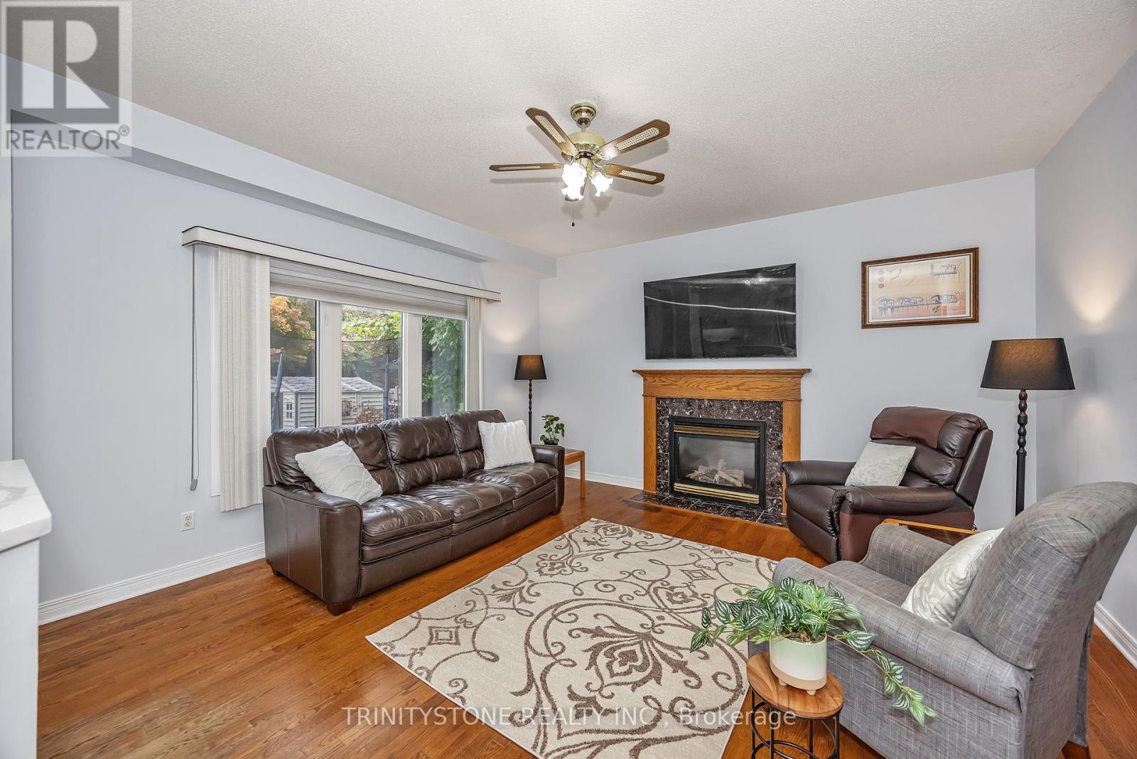 6 Cinnabar Way, Ottawa, Ontario  K2S 1Y4 - Photo 7 - X12424762