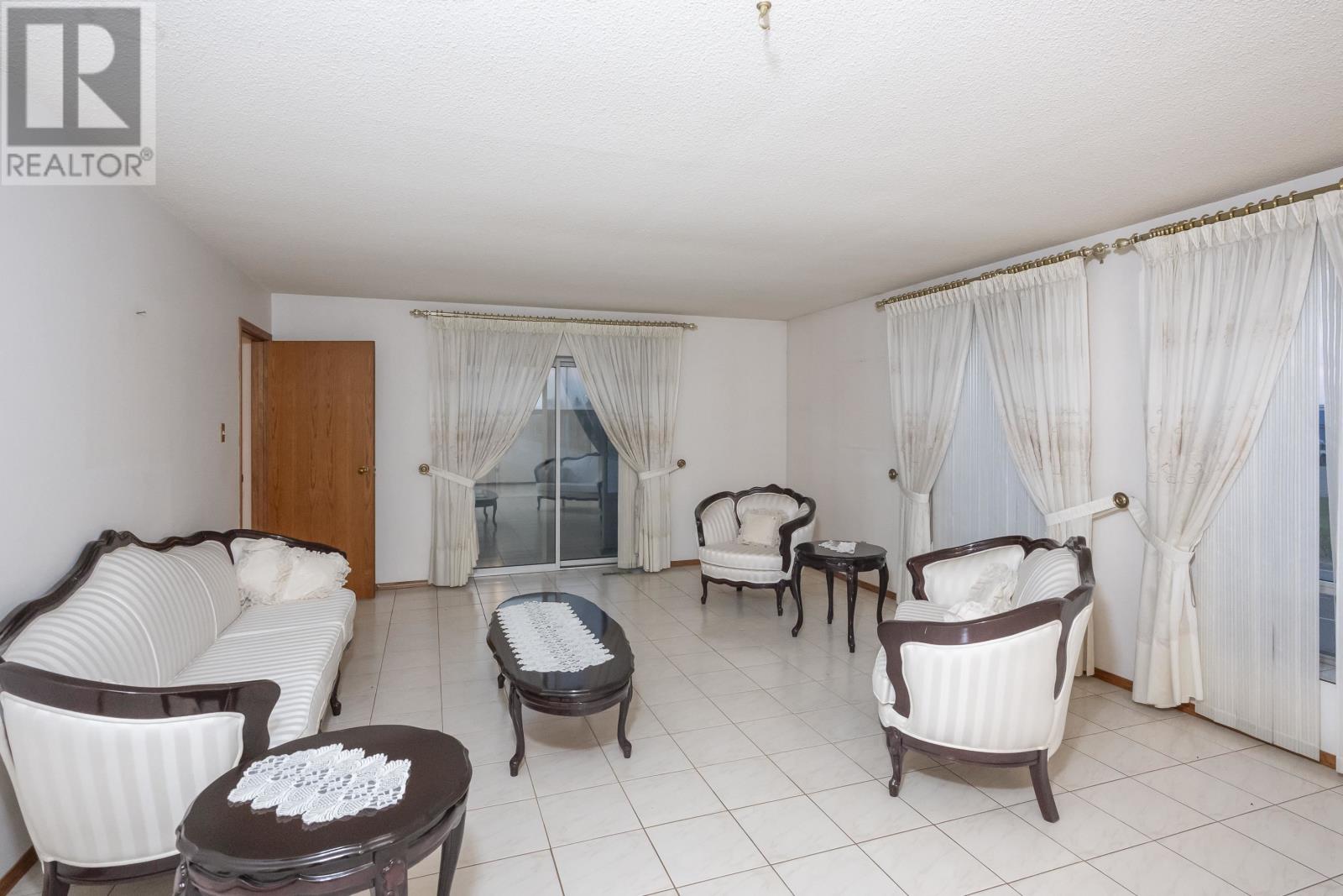 Central Ave, Thunder Bay, Ontario  P7B 6B4 - Photo 29 - TB253045
