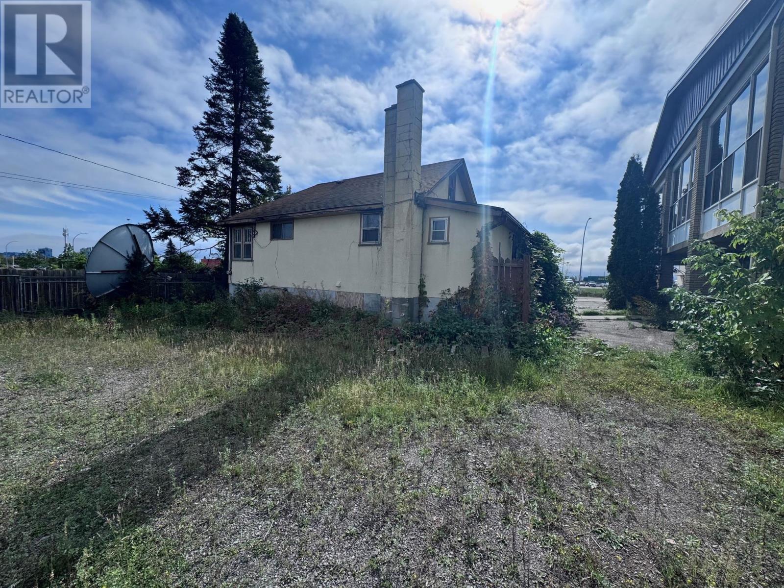 Central Ave, Thunder Bay, Ontario  P7B 6B4 - Photo 45 - TB253045
