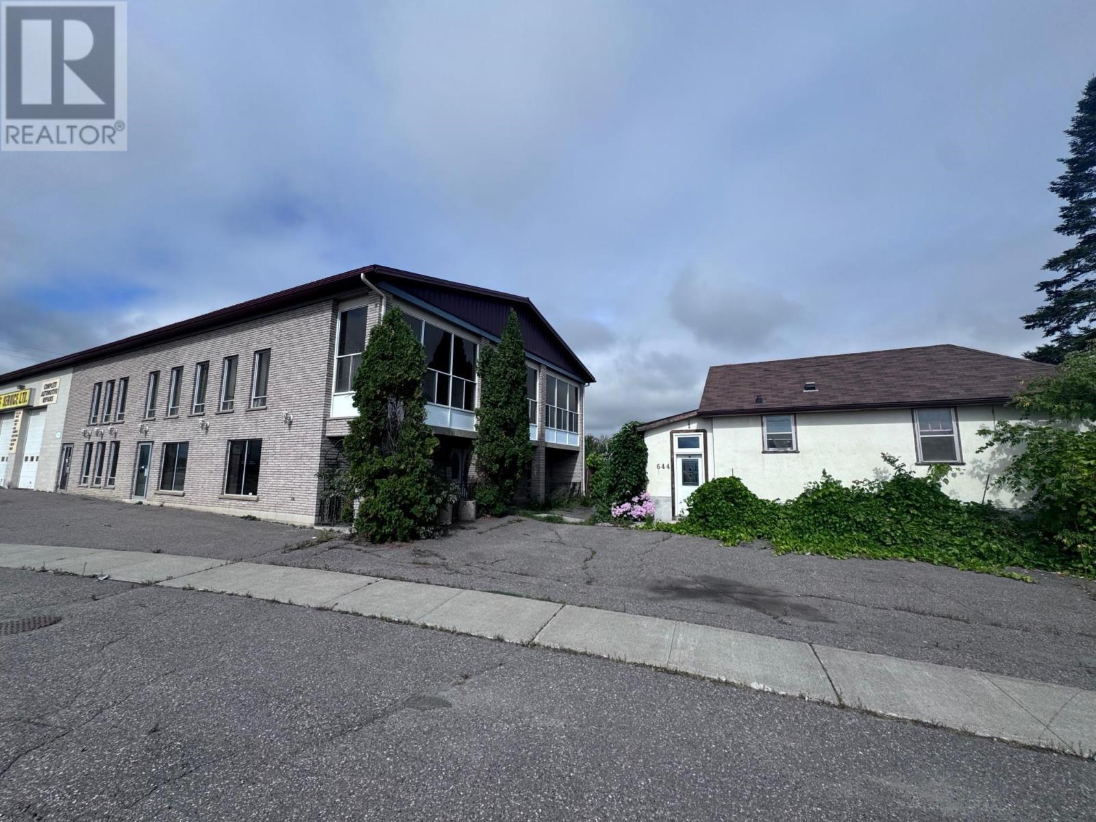Central Ave, Thunder Bay, Ontario  P7B 6B4 - Photo 49 - TB253045