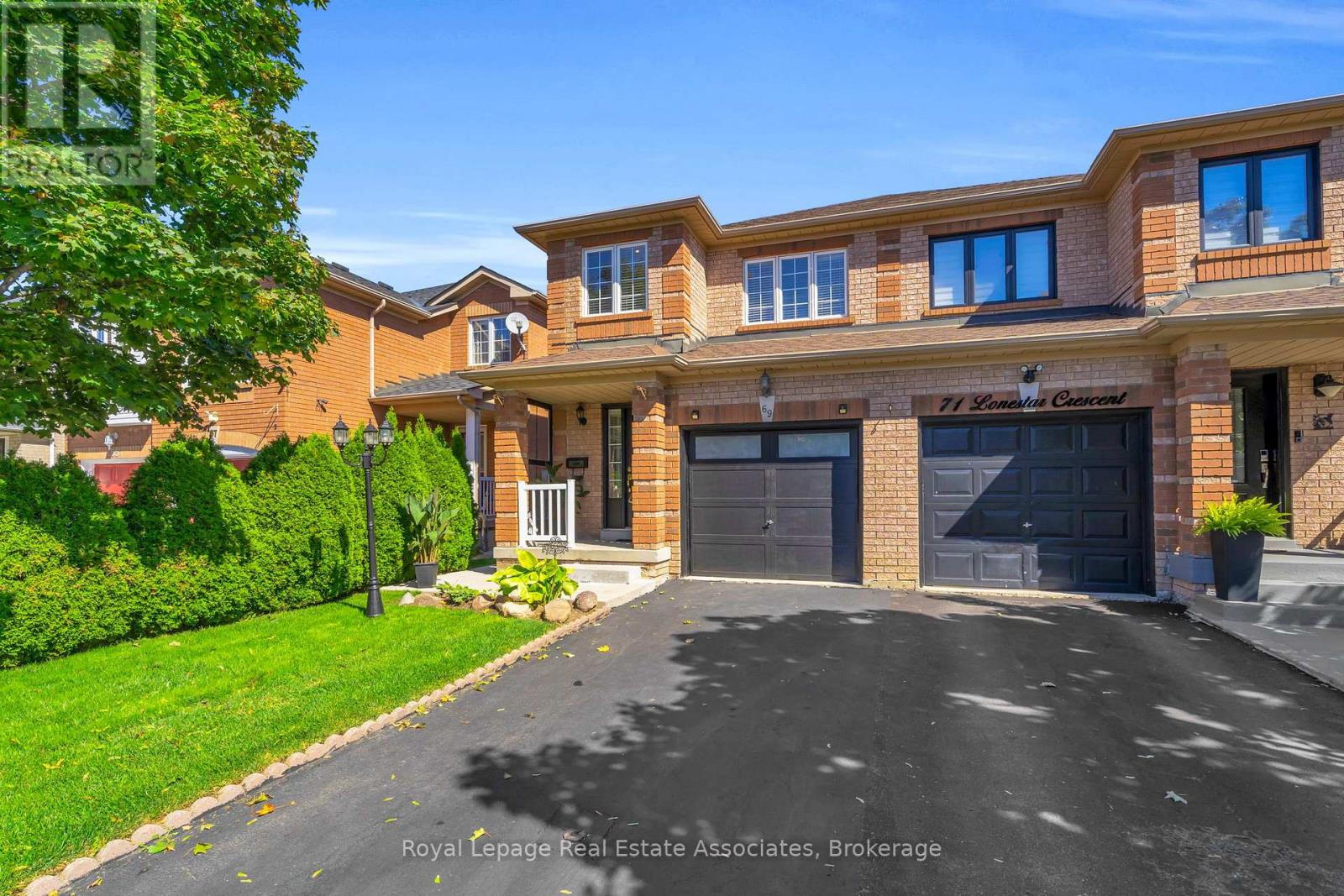 69 Lonestar Crescent, Brampton, Ontario  L7A 2J1 - Photo 2 - W12424597